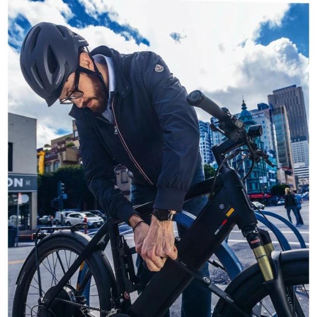 Casque Abus Pedelec 1.1 Bleu Acier 6 Casque Abus Pedelec 1.1 Bleu Acier – Image 4