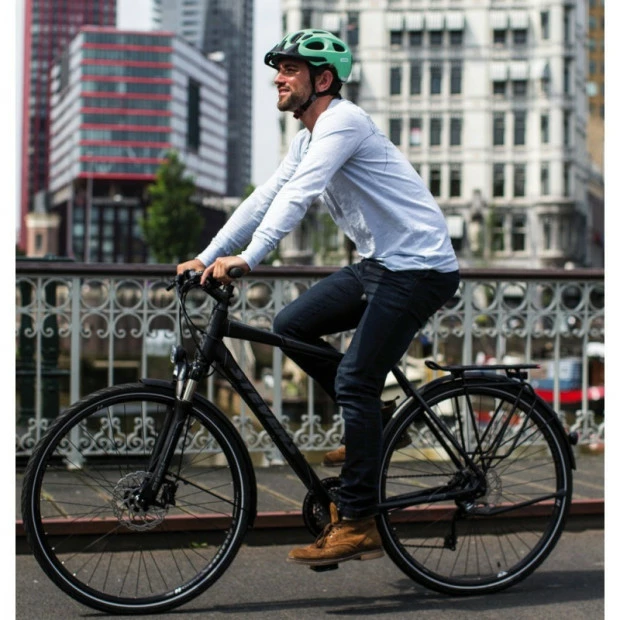 Casque Abus Youn-I Ace Vert Métallique 6 Casque Abus Youn-I Ace Vert Métallique – Image 4