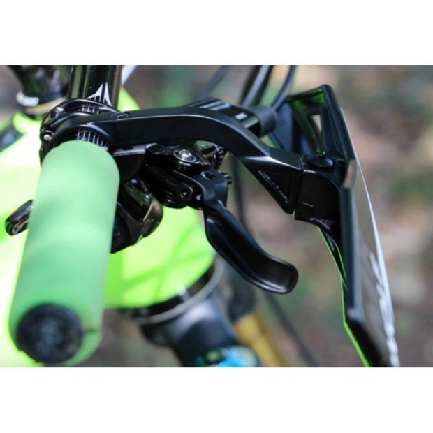 Protège-mains Mr Wolf Recchie - Noir 4 Protège-mains Mr Wolf Recchie - Noir – Image 2